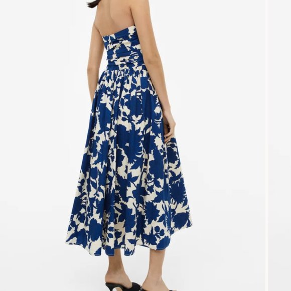 H&M Strapless Blue and White Maxi Dress - Picture 2 of 6
